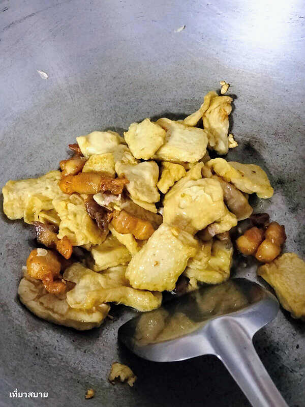 ผัดถั่วงอกเต้าหู้หมูสามชั้นกรอบ ผัดถั่วงอกใส่เต้าหู้ เมนูผัดผัก สูตรอาหาร