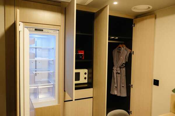 HOMES RED MYEONGDONG ที่พักใจกลางเมียงดง