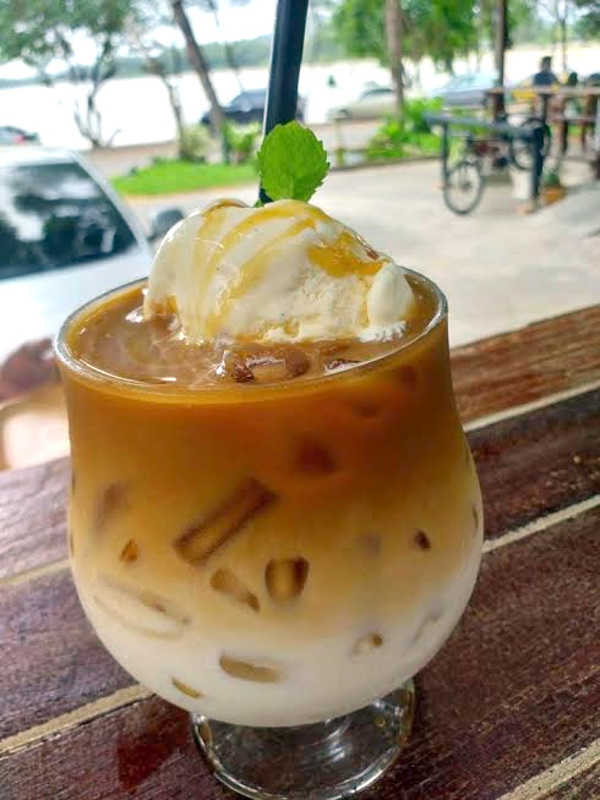 คาเฟ่สัตหีบ