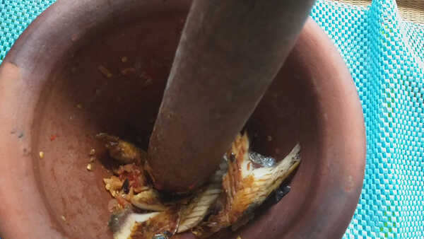 สูตรน้ำพริกปลาทูเห็ดย่าง เมนูน้ำพริก น้ำพริกปลาทู เมนูอาหารไทย อาหารเพื่อสุขภาพ 