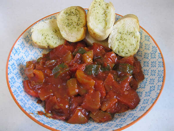 Ratatouille (ราตาตูย) เมนูสตูผัก อาหารนานาชาติ เมนูมังสวิรัติ อาหารเพื่อสุขภาพ สูตรอาหาร