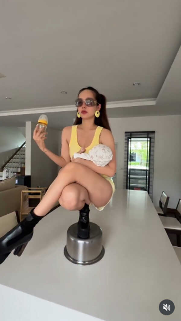 ปุ้มปุ้ย เล่นชาเลนจ์ Nicki Minaj Pose Challenge