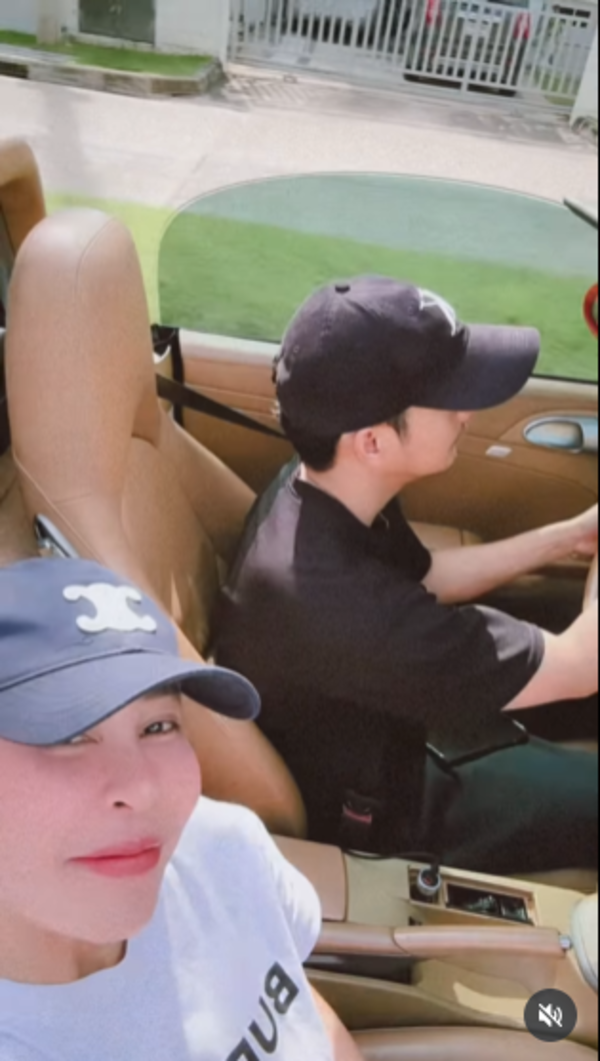  เป็กกี้ ศรีธัญญา 