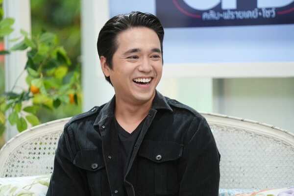 อเล็กซ์ เรนเดลล์