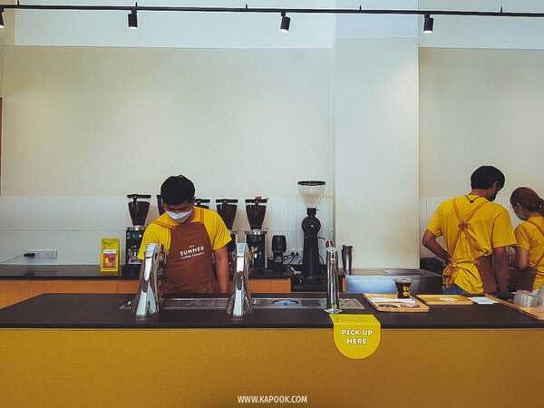 คาเฟ่อยุธยา The Summer Coffee Company 