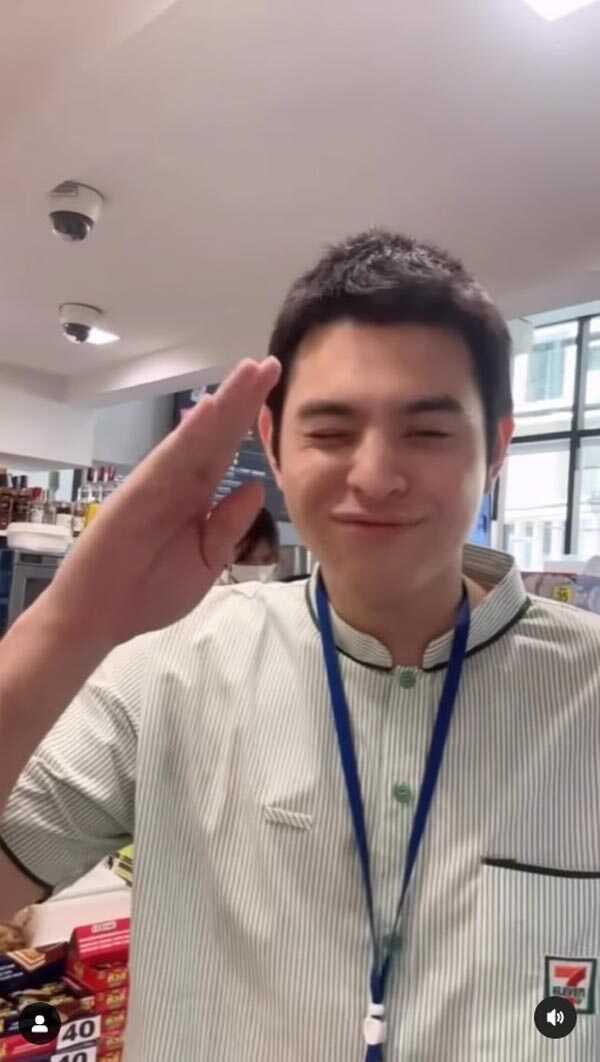 แซม ยุรนันท์