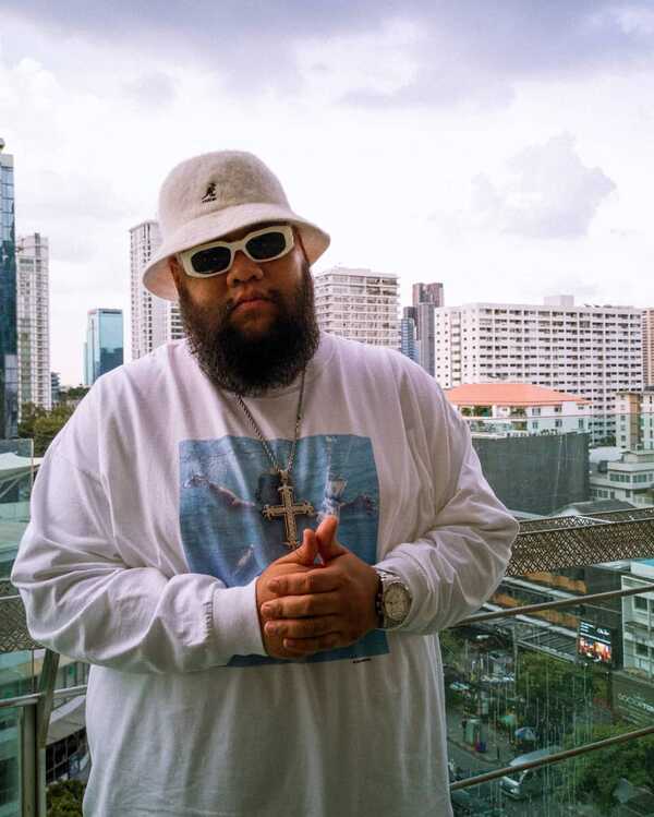 กอล์ฟ ฟักกลิ้ง ฮีโร่