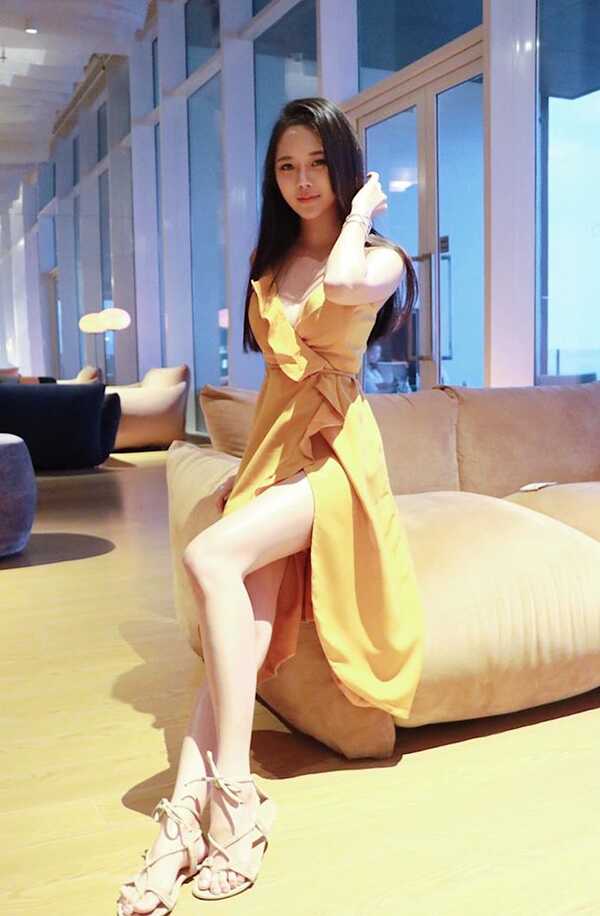 ครูอาย ทิตยา