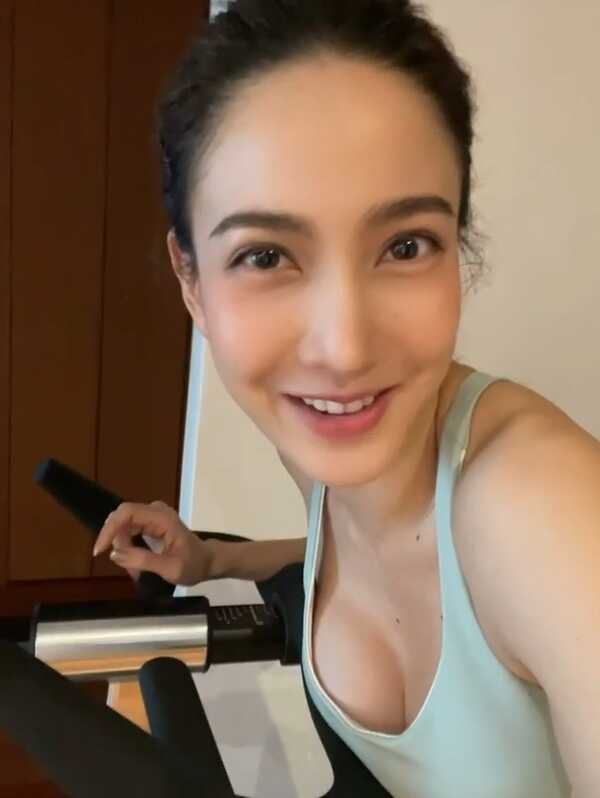 แต้ว ณฐพร