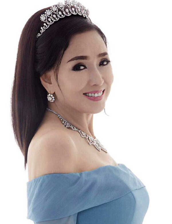 ภาพจาก : Instagram apasra_hongsakula