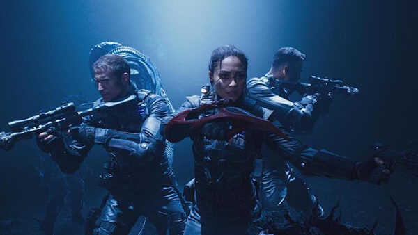 หนัง Skylines 3 สงครามถล่มจักรวาล