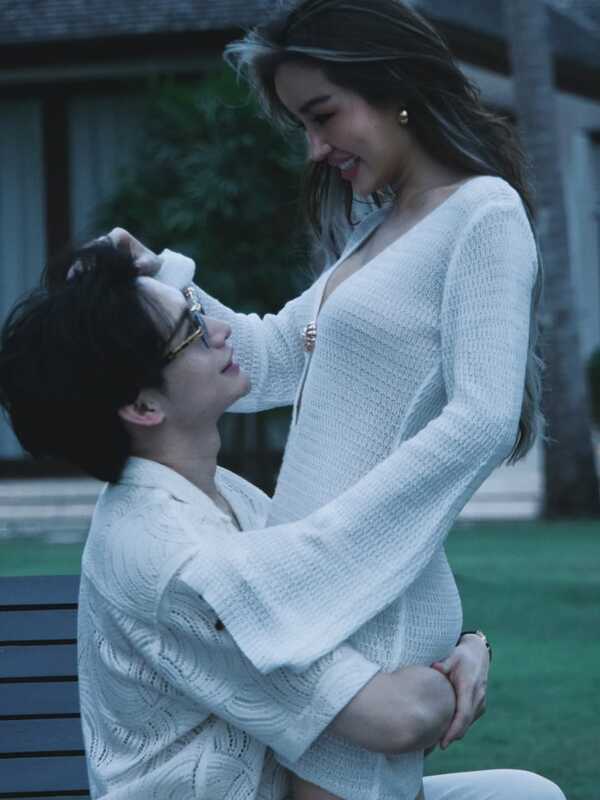 กระแต ควง โตชิ เสิร์ฟหวานกลางสมุย