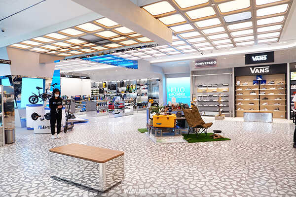 FIRSTER คิง เพาเวอร์ มหานคร