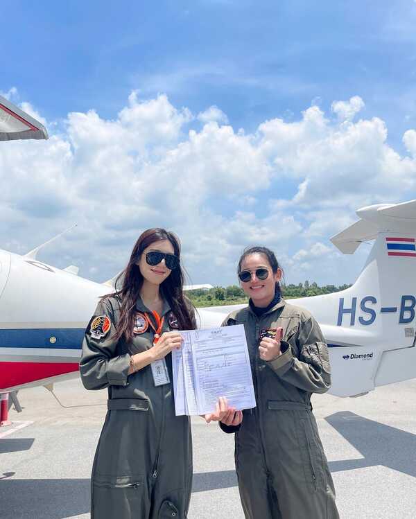 เหม่เหม ธัญญวีร์