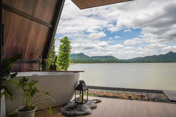 Two Cher ที่พักกาญจนบุรีริมน้ำ