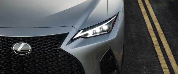 Lexus IS 2022