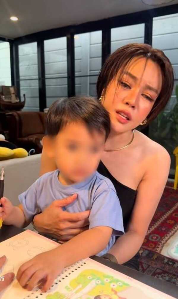 นิว นภัสสร ตัดผมสั้นในรอบ 20 ปี 