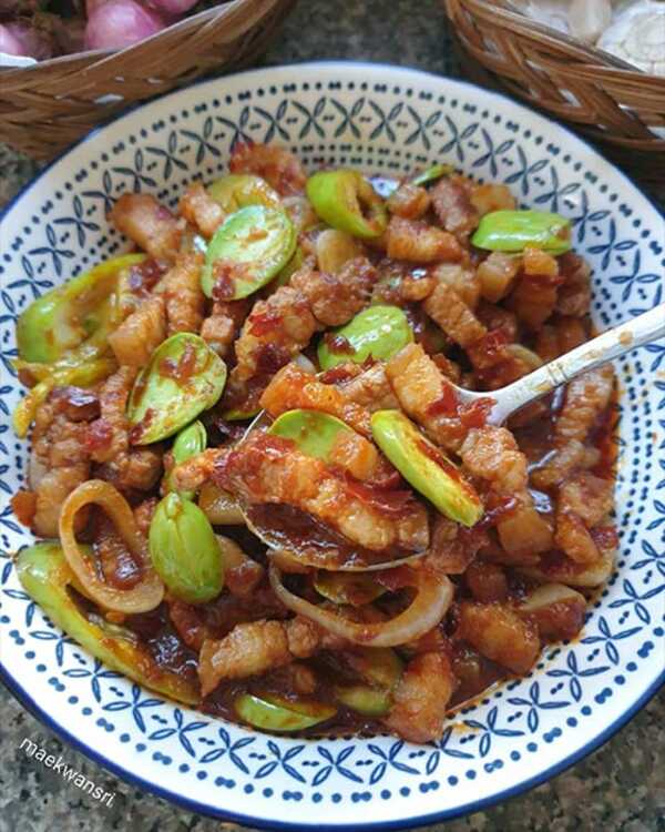 ผัดสะตอ