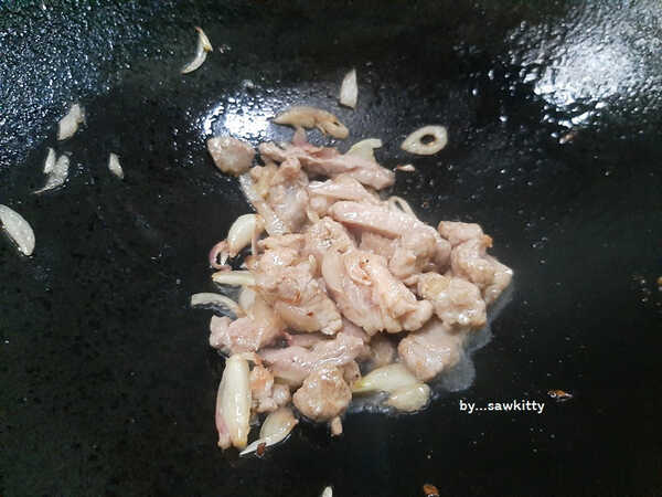 2 เมนูเส้น มาม่าผัดไก่ใส่ซอสเทอริยากิและหมี่เหลืองผัดกุ้ง อาหารจานเดียว สูตรอาหาร