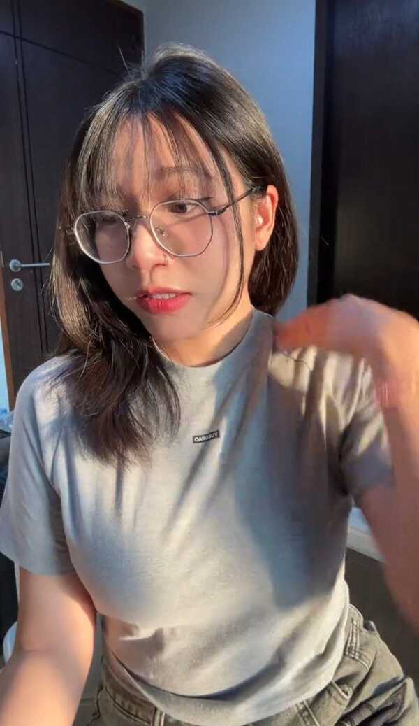 เปิดวาร์ป โม โมนิซึกะพาเพลิน