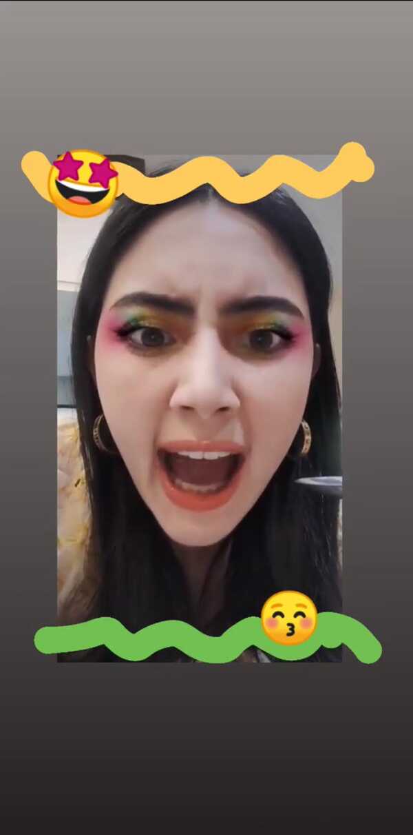 ใหม่ ดาวิกา