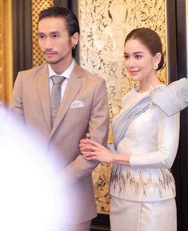 ก้อย รัชวิน, ชุดแต่งงาน