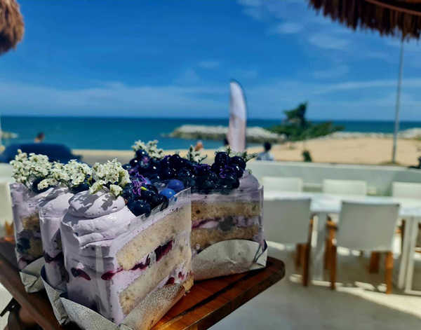 ภาพจาก เฟซบุ๊ก Cherocco Beach Club