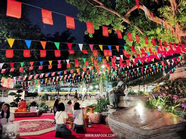 งานภูเขาทอง 2562