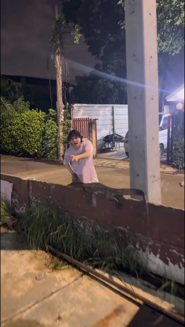 แน็ก ชาลี