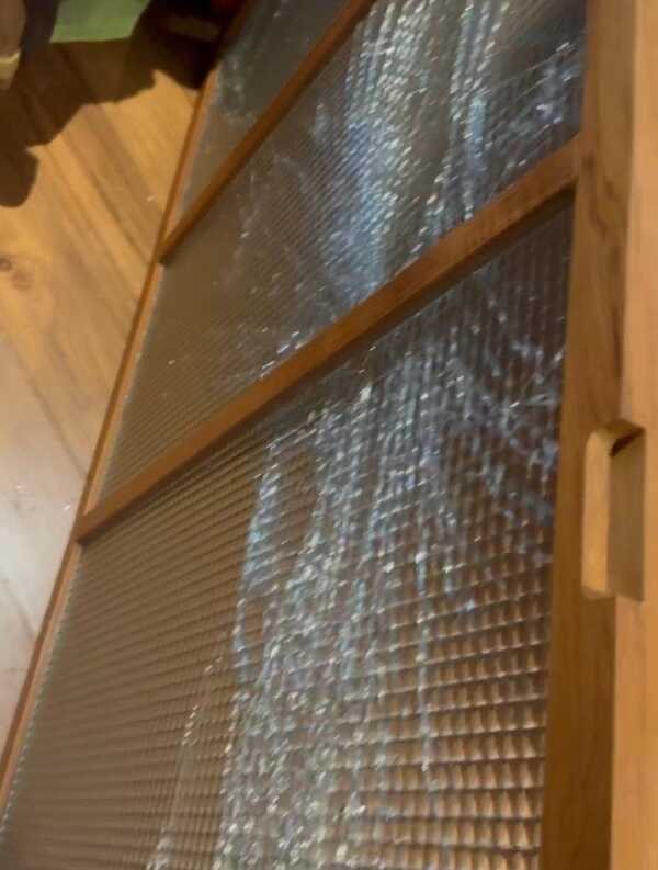 หน่อย บุษกร