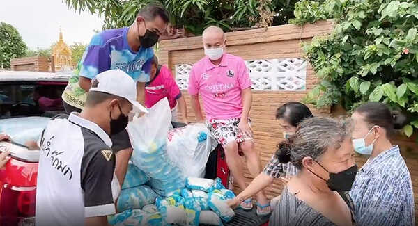 หม่ำ จ๊กมก 