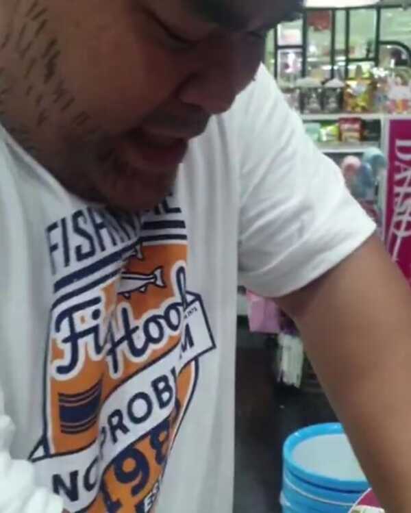 ปิงปอง ไดอารี่ตุ๊ดซี่ส์