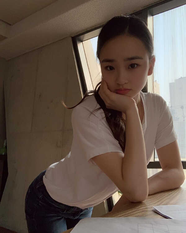Son Yeonjae