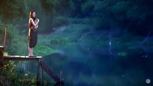 ขวัญ อุษามณี 