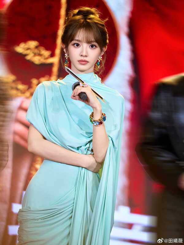 ปลดหน้ากาก ซีรีส์ เหยียนอัน เถียนซีเวย