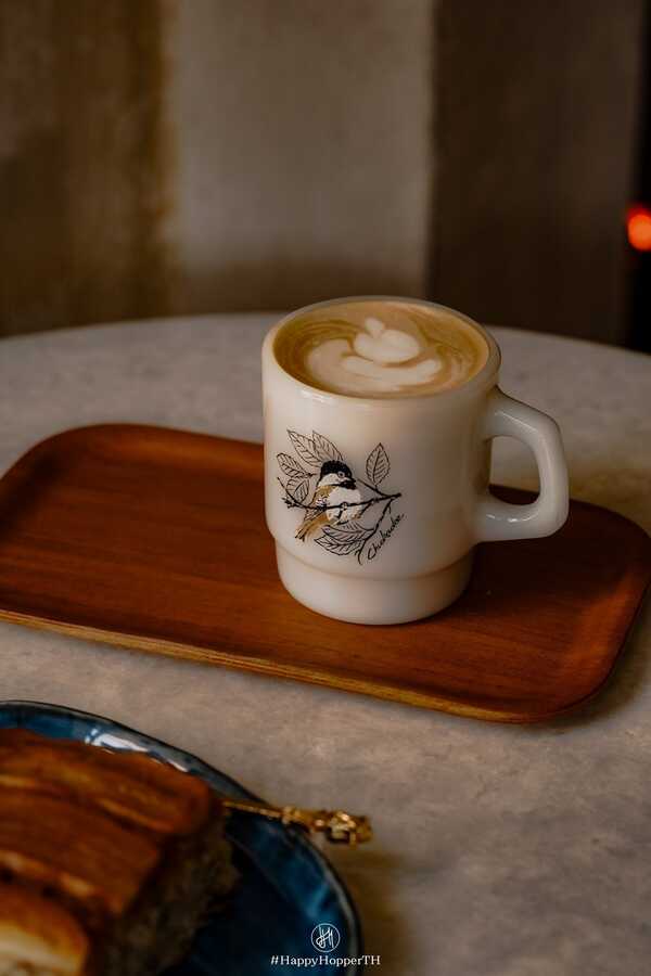 Table Talk Cafe คาเฟ่จรัลสนิทวงศ์