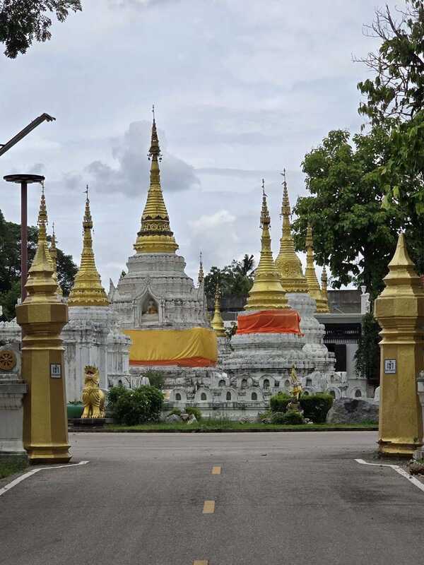 วัดพระเจดีย์ซาวหลัง จ.ลำปาง