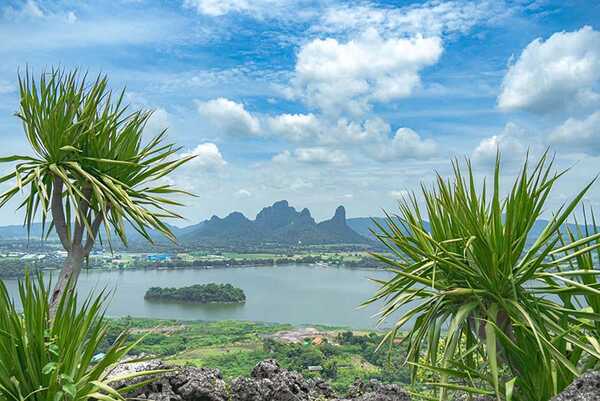 ภูซับเหล็ก จ.ลพบุรี