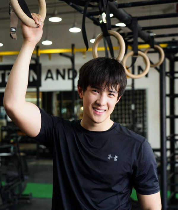 เจมส์ มาร์
