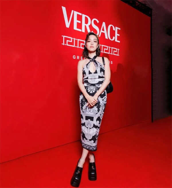 พลอย หอวัง