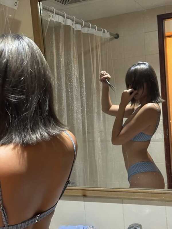  เมทัล สุขขาว ในชุดว่ายน้ำแซ่บเว่อร์ พี่โดม ถึงขั้นคอมเมนต์โวย