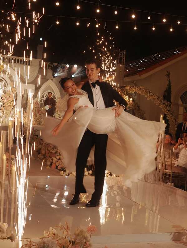 พู่กัน อินฟลูฯ สาว แต่งแล้วกับนายแบบหล่อปัง รุสลัน 