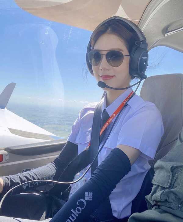 เหม่เหม ธัญญวีร์