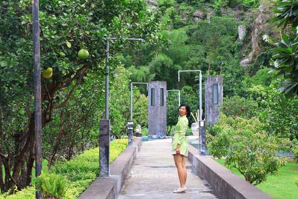 โรงแรมอวตาร มิราเคิลส์  