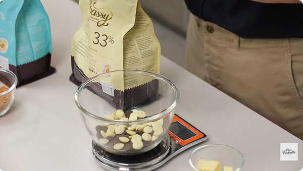 ครันชี่ช็อกโกแลตพัฟโลวา เค้กช็อกโกแลต สูตรขนม