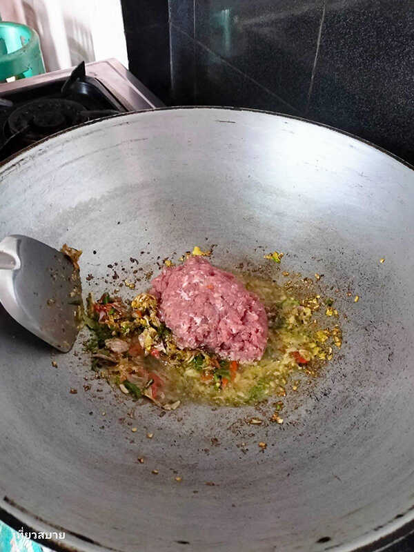 กะเพราเนื้อสับ ผัดกะเพรา เมนูเนื้อ อาหารไทย สูตรอาหาร