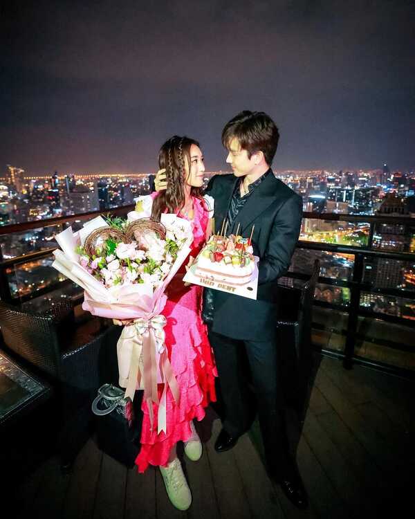 ภาพจาก Instagram bestkamsing