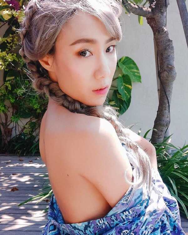 เด็บบี้ บาซู
