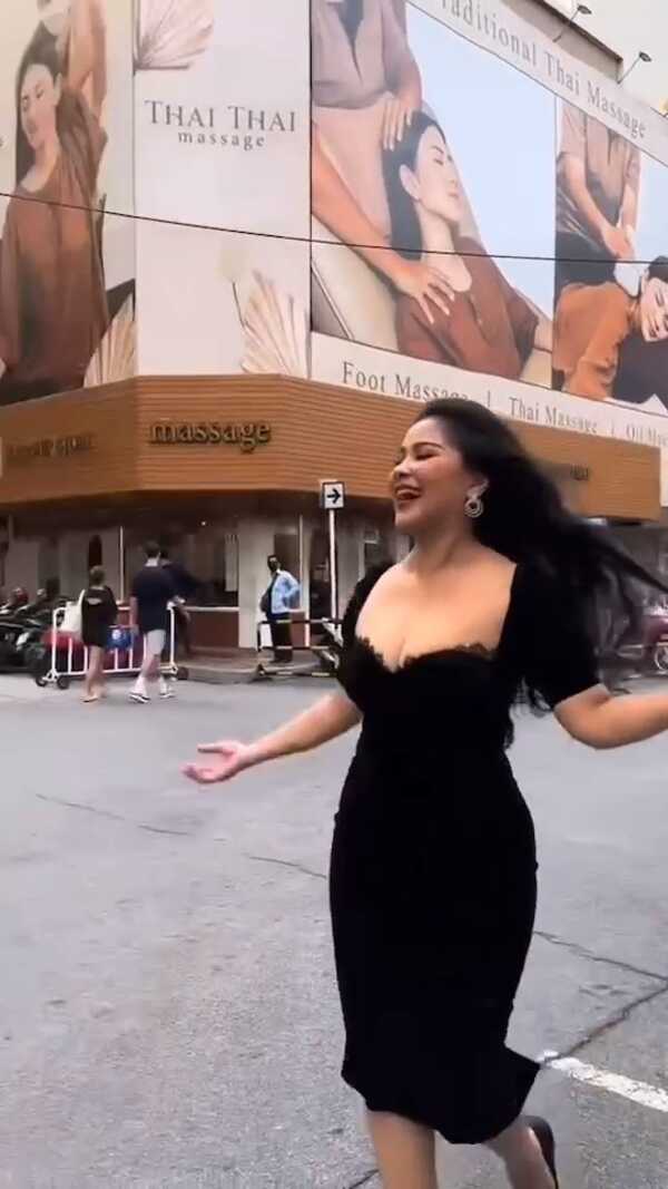 ตั๊ก ศิริพร