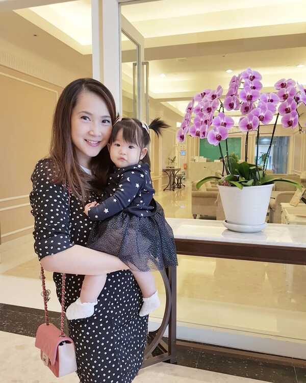 ตุ๊กตา อินทิรา  